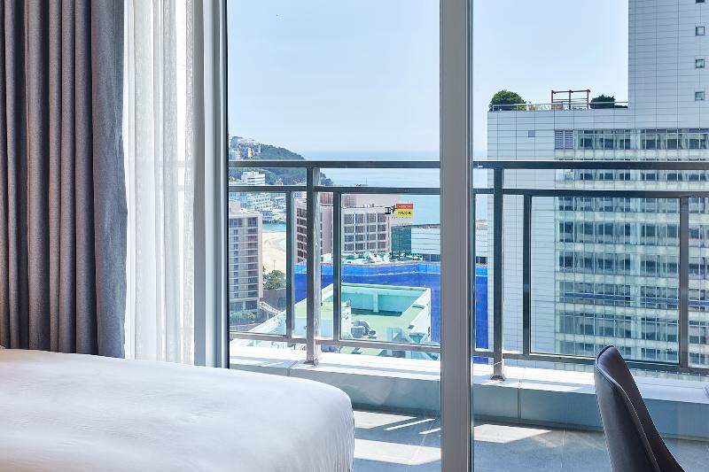 Lavi De Atlan Hotel Пусан Экстерьер фото